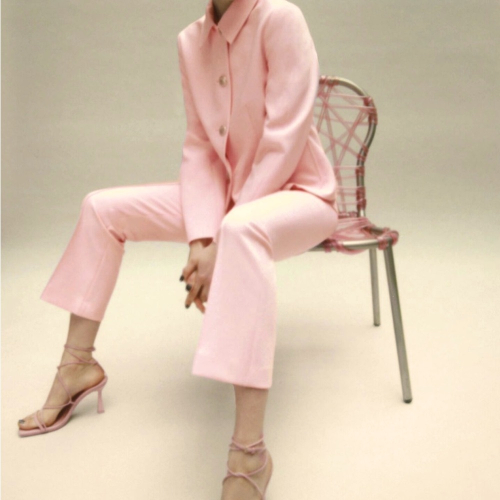 Cropped flare pants by Zara